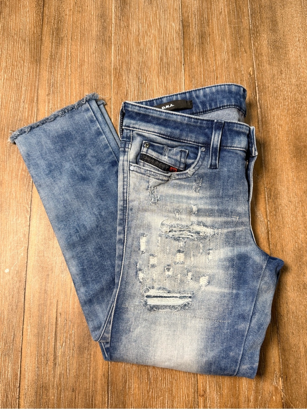 DIESEL skinny jeans 24 low rise slim distressed faded light medium blue wash